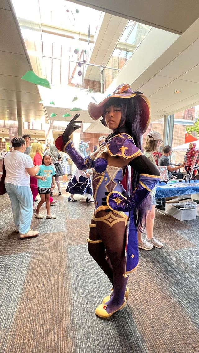 ComicCon 2023 Patron doing a cosplay as an Anime Witch.