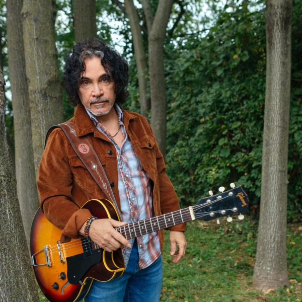 JohnOates_DavidMcClister_600x600